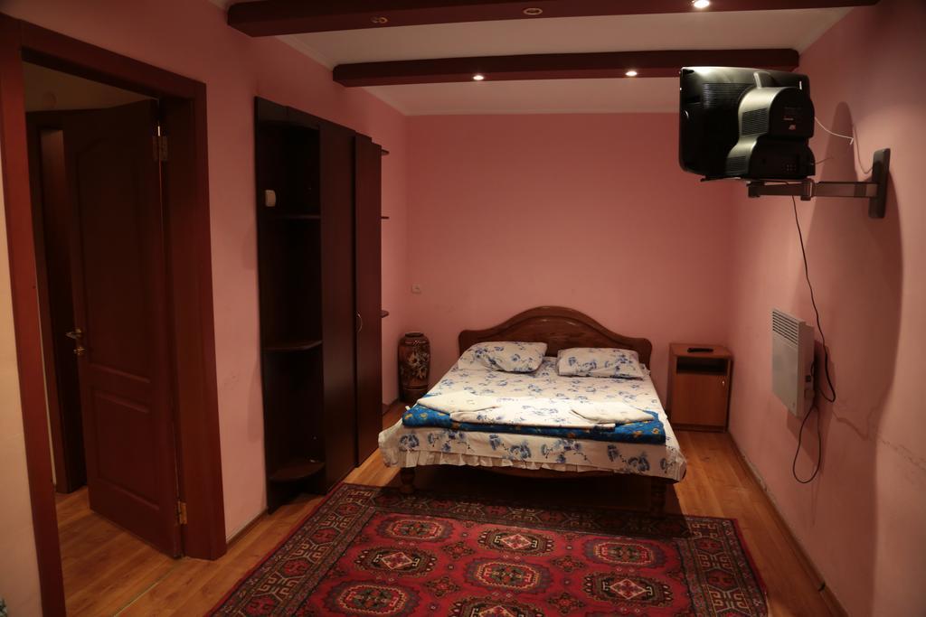 Hotel And Sport Complex Dinamo Dnipro Camera foto