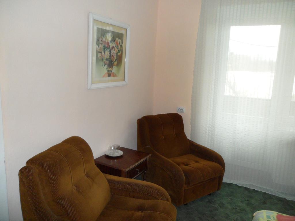 Hotel And Sport Complex Dinamo Dnipro Esterno foto